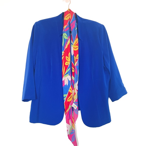 Electric Blue Lined Blazer Perfect For Brightening Up for Summer! - Picture 1 of 10